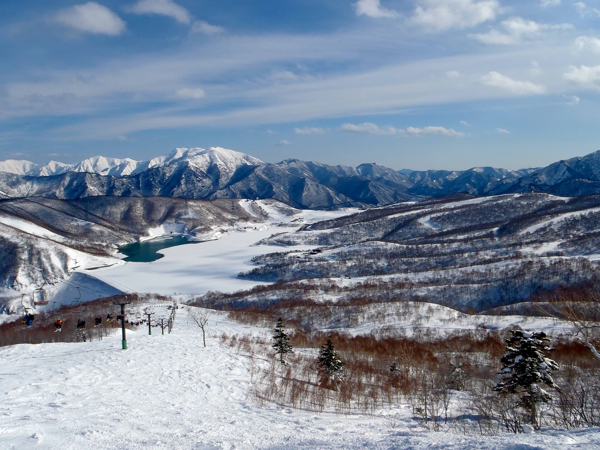 神乐滑雪场 · 雪季开到五月 配图 3