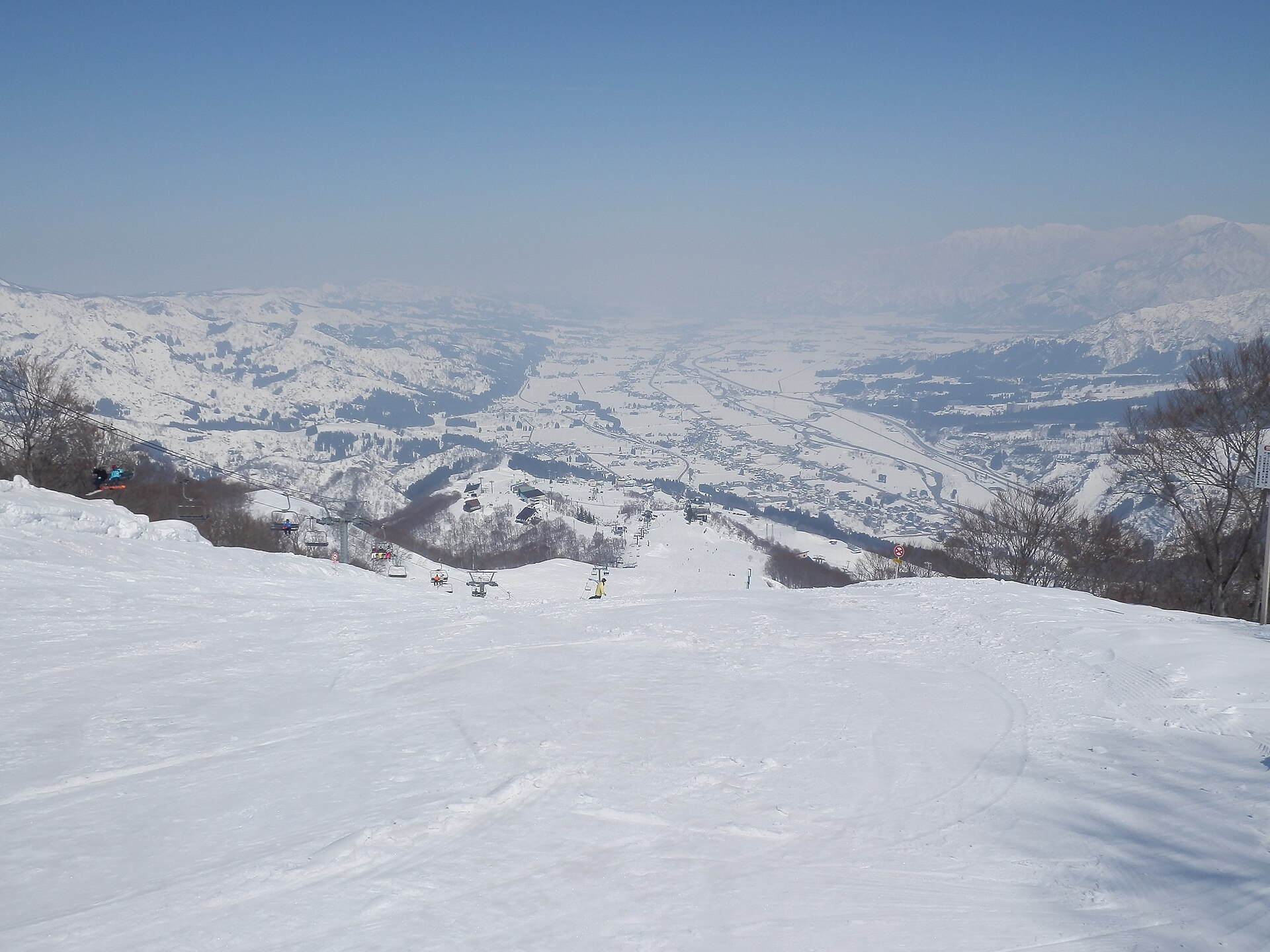 石打丸山 · 汤泽旁的大雪场与夜场 配图 4