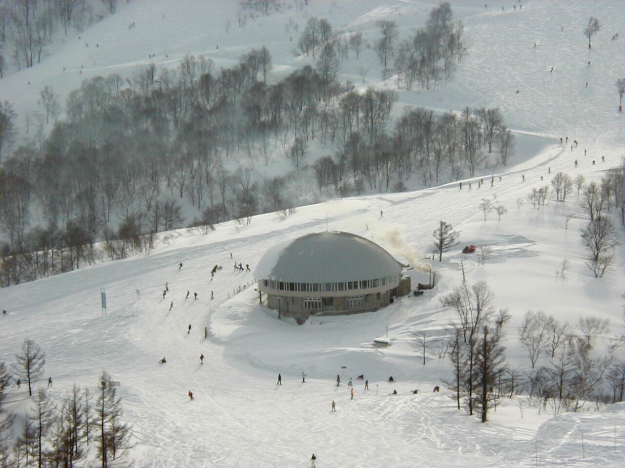舞子 · 高速出口旁的雪场 配图 2